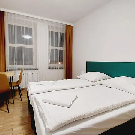 Korona Aparthotel 3*