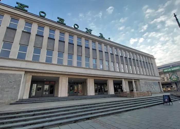 Korona Hotel apartamentowy 3*